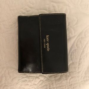 PERFECT - USED ONCE Kate spade adorable wallet